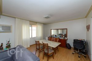 Image 4 - 618238