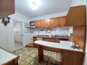 Image 5 - 618524