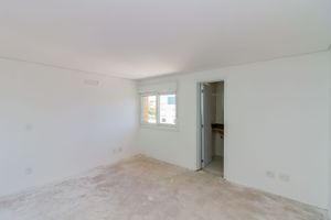 Image 10 - 618680