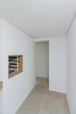 Image 27 - 618680