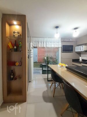 Image 6 - 621910