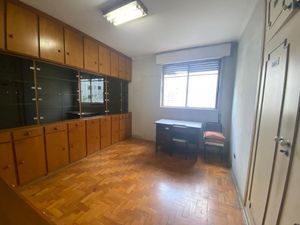 Image 21 - 622052