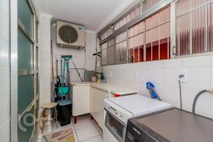 Image 11 - 622158