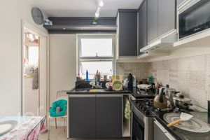 Image 19 - 622407