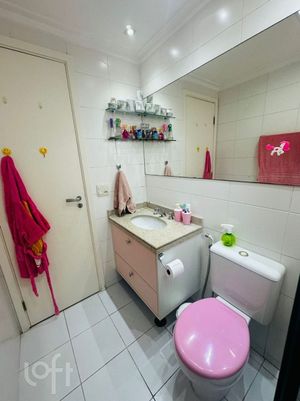 Image 38 - 622742