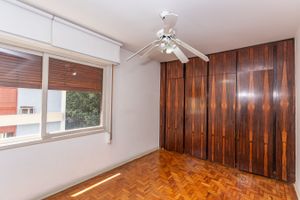 Image 18 - 624481