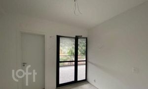 Image 35 - 625690