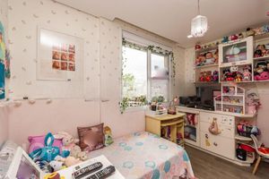 Image 17 - 627260