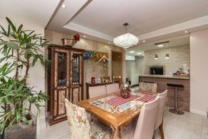 Image 29 - 627260