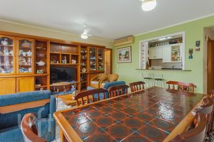 Image 5 - 627616