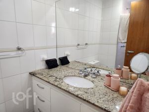 Image 14 - 627718