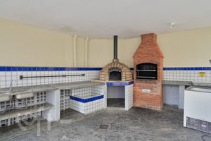 Image 70 - 627812
