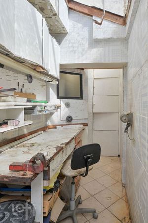 Image 50 - 627812
