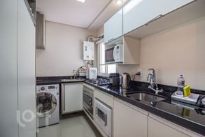 Image 4 - 627886