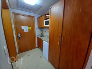 Image 3 - 628353