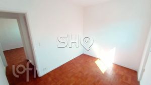 Image 7 - 628857