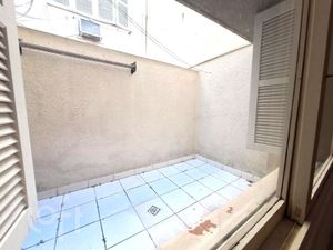 Image 21 - 629597