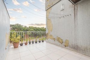 Image 17 - 629723