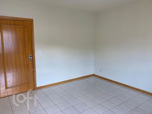 Image 6 - 630195