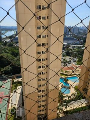 Image 9 - 632572