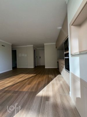 Image 31 - 635815