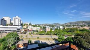 Image 28 - 638496