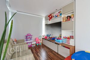 Image 11 - 638664