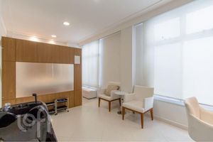 Image 30 - 639211