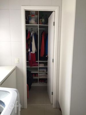 Image 9 - 640900