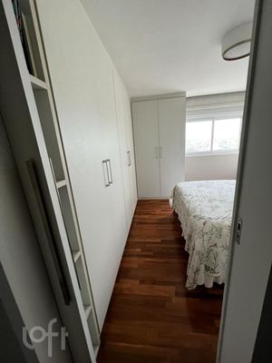 Image 11 - 640900