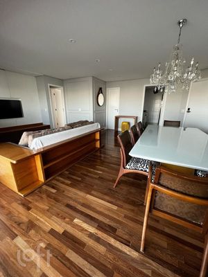 Image 22 - 640900