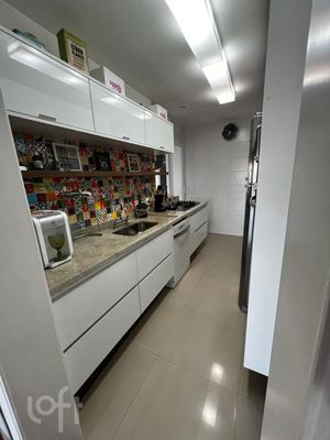 Image 5 - 640900