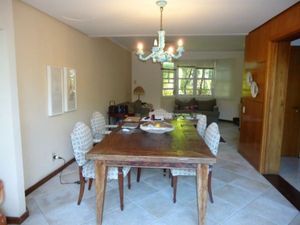 Image 10 - 6422