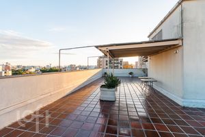 Image 24 - 642874