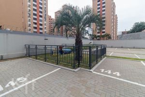 Image 7 - 643209
