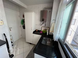 Image 27 - 643222