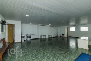 Image 25 - 643409