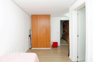 Image 15 - 644804