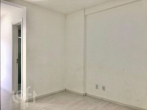 Image 19 - 645246