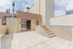 Image 44 - 645528