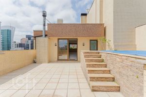 Image 45 - 645528