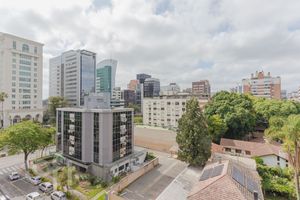 Image 11 - 645528