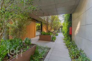 Image 37 - 645923