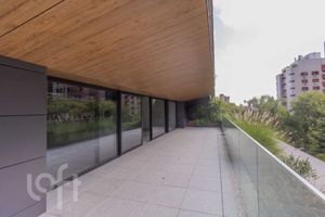 Image 32 - 645923