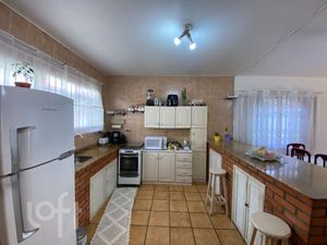 Image 5 - 646061