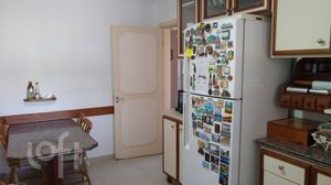 Image 8 - 646140