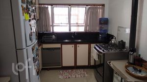 Image 9 - 646140