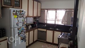 Image 7 - 646140