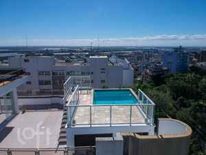 Image 4 - 646154