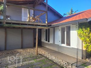 Image 4 - 646291